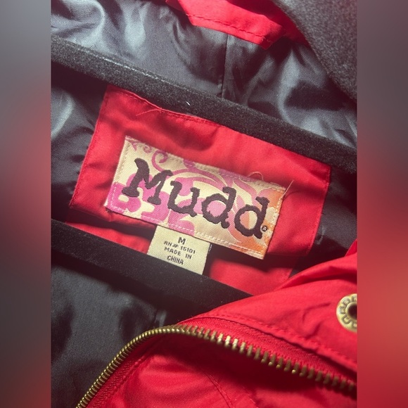 VINTAGE Mudd Red Puffer Jacket with Detachable Faux Fur Hood, Y2K, medium - Picture 10 of 11